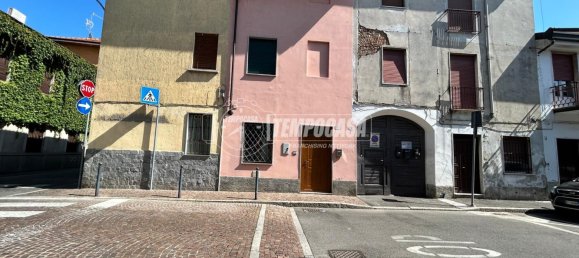 Studio in Parabiago, Italy, Nr. 275870 20