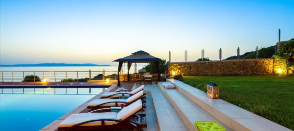 465 m² villa en venta en Chania, Crete, Greece № 4231 3