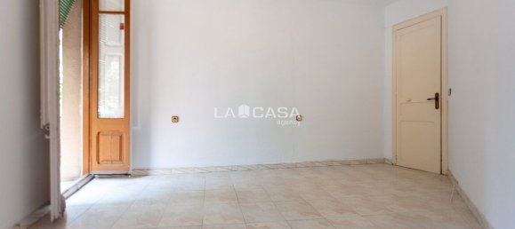Apartamento de 3 dormitorios en Eixample, Spain No. 173414 8