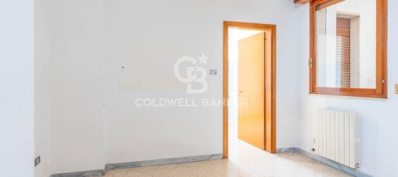 Apartamento de 3 dormitorios en Galatina, Italy No. 113250 22