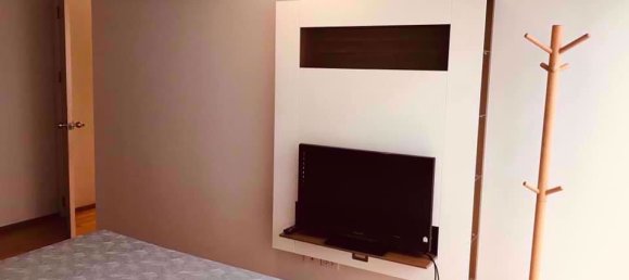 2 bedrooms Condo in Khlong Toei, Thailand No. 10440 2