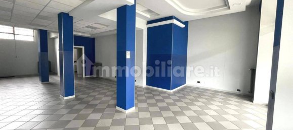 Коммерческая недвижимость с 2 комнатами в Турин, Италия № 375267 28