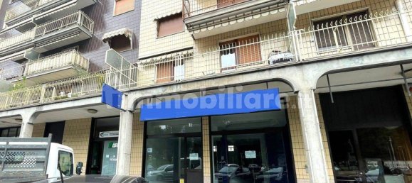 Коммерческая недвижимость с 2 комнатами в Турин, Италия № 375267 7