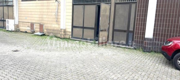 Коммерческая недвижимость с 2 комнатами в Турин, Италия № 375267 20