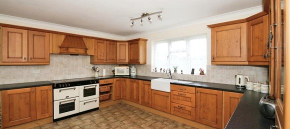 4 Schlafzimmer Haus in Spalding, United Kingdom, Nr. 2814 7