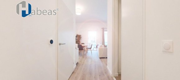 Квартира с 1 спальней в Сен-Бонне-де-Мюр, Франция № 287174 4