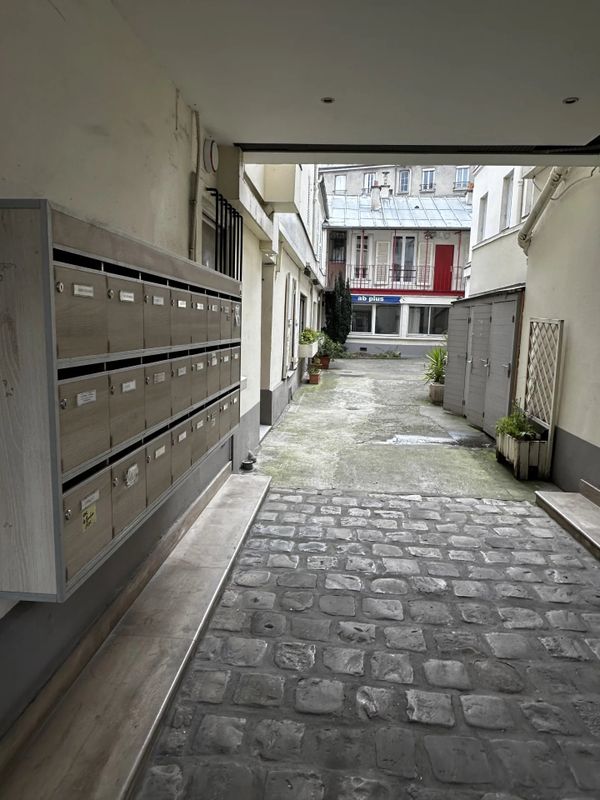 1 bedroom Apartment in Neuilly-sur-Seine, France No. 134891