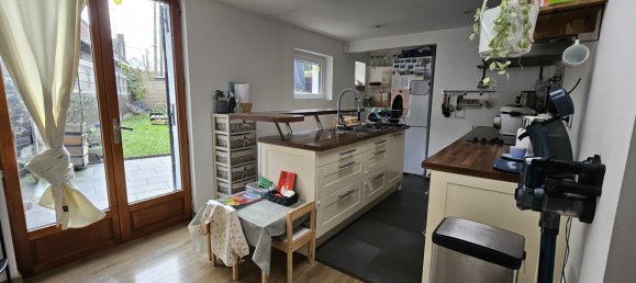 2 bedrooms House in Leers, France No. 53339 4