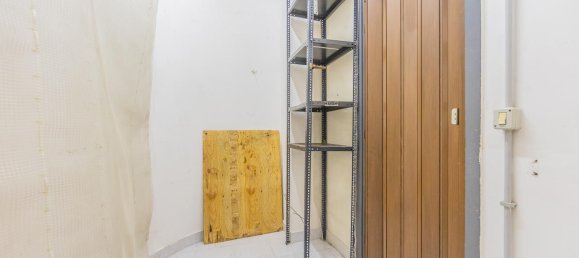 35m² Commercial property in Rome, Italy No. 353089 17