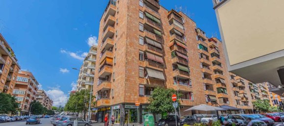 35m² Commercial property in Rome, Italy No. 353089 28