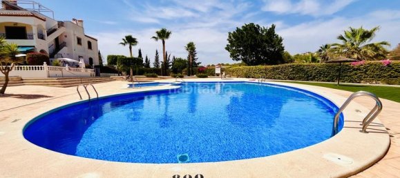 2 bedrooms Apartment in Alicante, Spain No. 186949 3