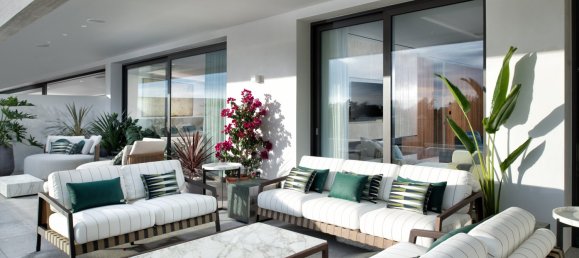 Apartamento de 4 dormitorios en EPIC, Marbella, Spain No. 15507 31