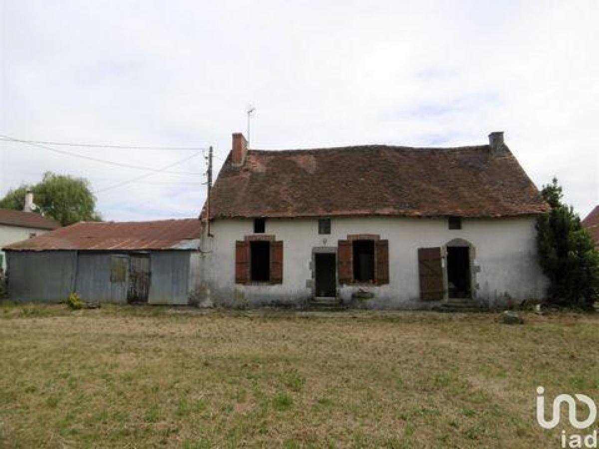 Estudio en Dinsac, France No. 24857
