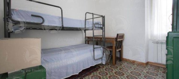 4 bedrooms Apartment in Laigueglia, Italy No. 189559 8