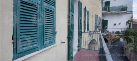 4 bedrooms Apartment in Laigueglia, Italy No. 189559 4