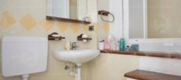 4 bedrooms Apartment in Laigueglia, Italy No. 189559 10