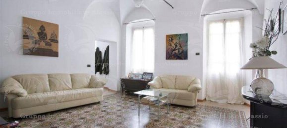 4 bedrooms Apartment in Laigueglia, Italy No. 189559 2