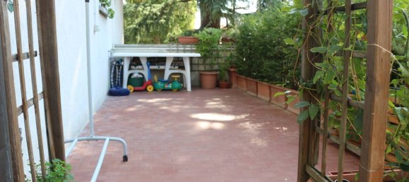 2 Schlafzimmer Wohnung in Zola Predosa, Italy, Nr. 351918 9