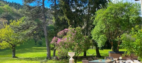 7 bedrooms Castles in Montanges, France No. 205524 2