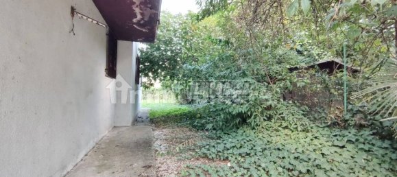 3 Schlafzimmer Villa in Padua, Italy, Nr. 103073 4