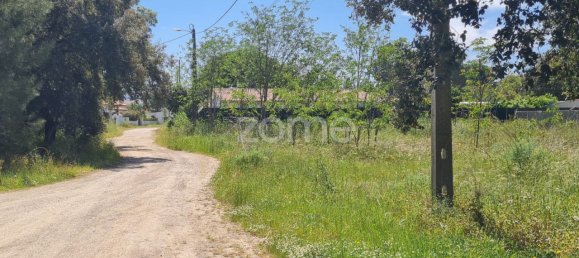 315m² Land in Palmela, Portugal No. 92156 7