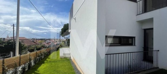 3 bedrooms House in Cascais, Portugal No. 163505 24