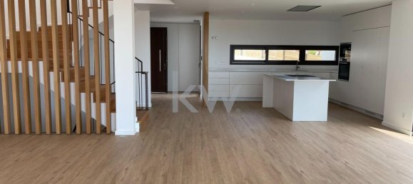 3 bedrooms House in Cascais, Portugal No. 163505 38