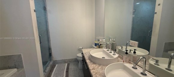 2 dormitorios propiedad comercial en venta en Miami, Miami-Dade, Florida, USA № 614859 29