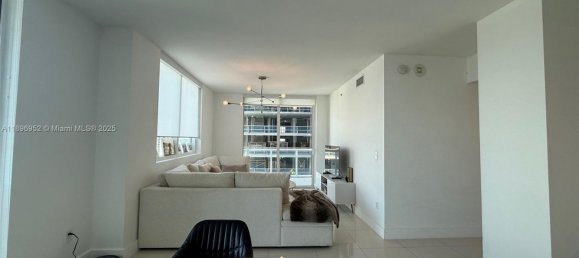 2 dormitorios propiedad comercial en venta en Miami, Miami-Dade, Florida, USA № 614859 7