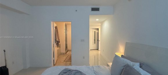 2 dormitorios propiedad comercial en venta en Miami, Miami-Dade, Florida, USA № 614859 25