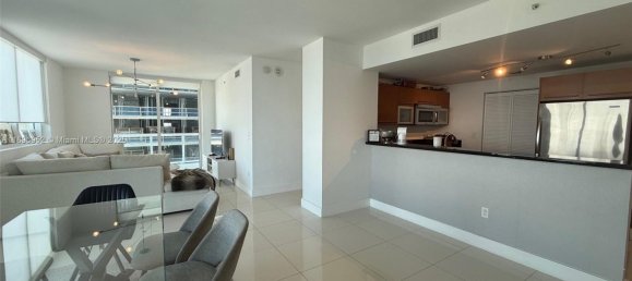 2 dormitorios propiedad comercial en venta en Miami, Miami-Dade, Florida, USA № 614859 16