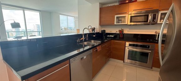 2 dormitorios propiedad comercial en venta en Miami, Miami-Dade, Florida, USA № 614859 12