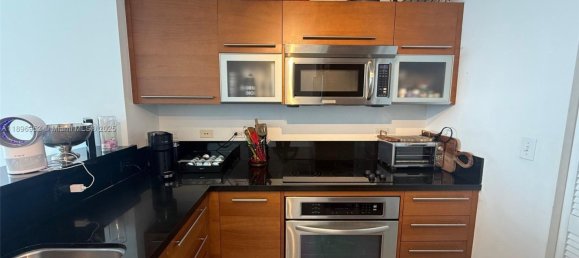 2 dormitorios propiedad comercial en venta en Miami, Miami-Dade, Florida, USA № 614859 13