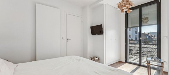 4 bedrooms House in Montreuil, France No. 293243 11