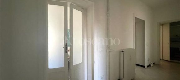 5 rooms Apartment in Milan, Italy No. 240573 10