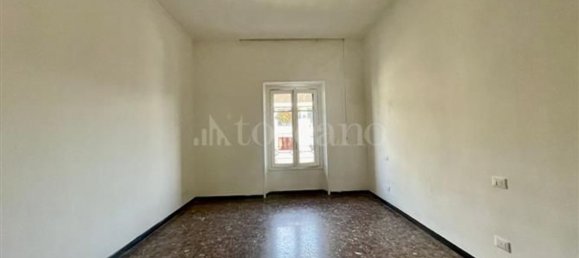 5 rooms Apartment in Milan, Italy No. 240573 8