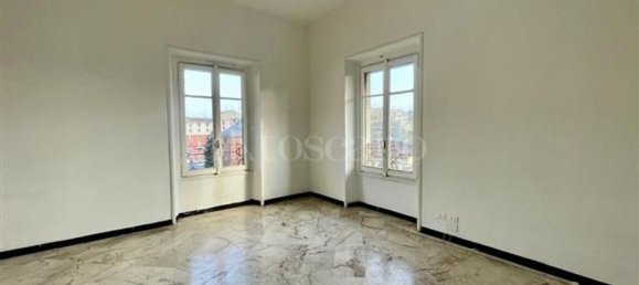 5 rooms Apartment in Milan, Italy No. 240573 11