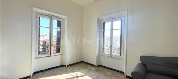 5 rooms Apartment in Milan, Italy No. 240573 12