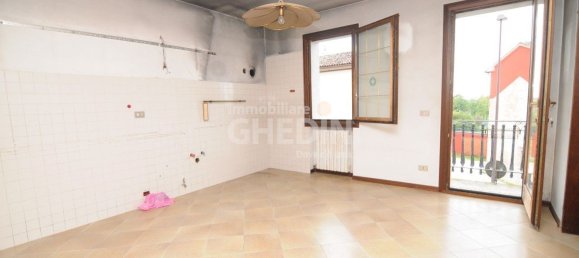 6-salle Maison à Cordignano, Italy No. 159853 8