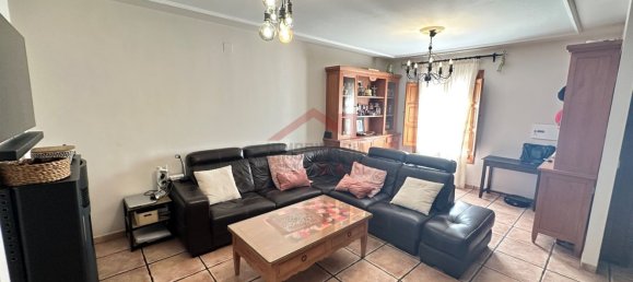 3 bedrooms House in El Altet, Spain No. 148888 20