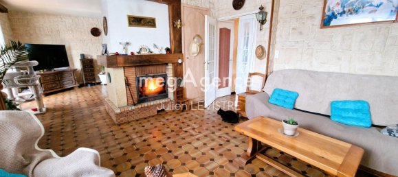 4 bedrooms Villa in Auneau, France No. 156138 2