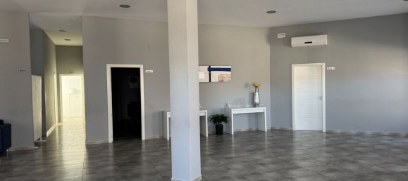 Gebäude in Andalusia, Spain 652m², Nr. 160192 11