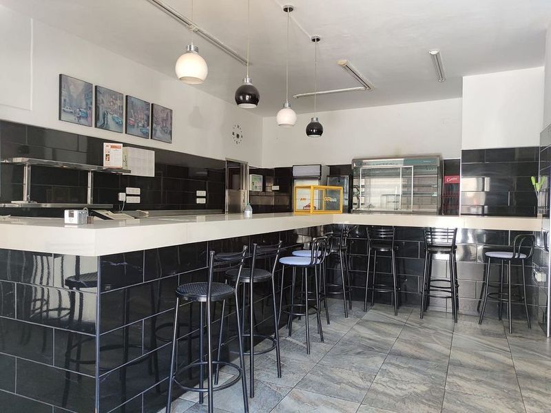 Propriété commerciale à Arona, Spain No. 230691