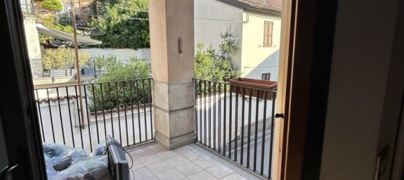 Apartamento de 2 dormitorios en Piacenza, Italy No. 322312 28