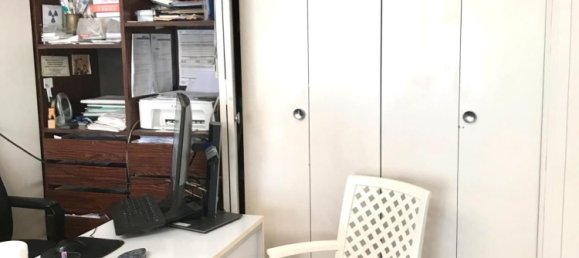 2 bedrooms Apartment in Paris, France No. 179901 12