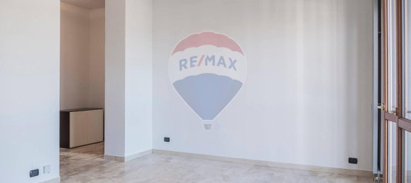 Ático de 4 habitaciónes en San Donato Milanese, Italy No. 7405 5