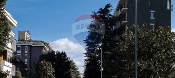 Ático de 4 habitaciónes en San Donato Milanese, Italy No. 7405 36