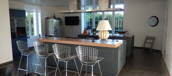 5 bedrooms Castles in Valenciennes, France No. 243559 9