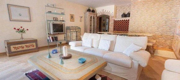 Villa de 6 habitaciónes en Luogosanto, Italy No. 34132 51