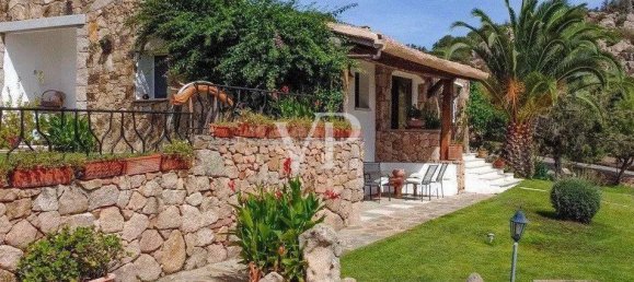 Villa de 6 habitaciónes en Luogosanto, Italy No. 34132 29